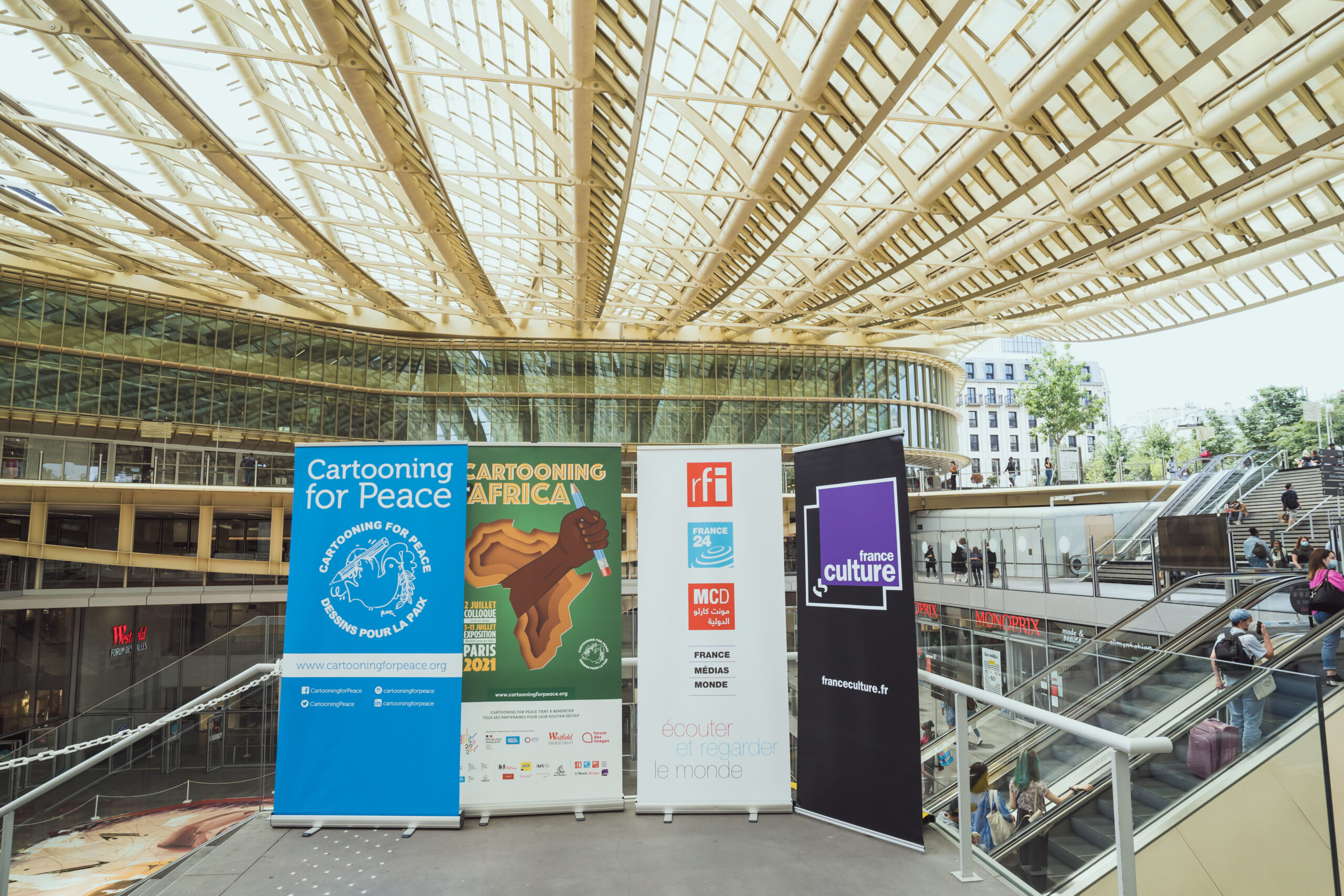 « Dessine-moi l’Afrique » exposée à la Canopée de Westfield Forum des Halles en juillet 2021 (AFRICA 2020)